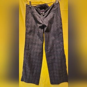 NEW YORK COMPANY Women's grey & black plaid pants 4